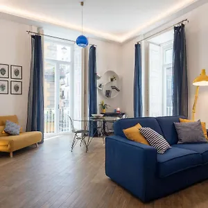 https://la-casa-blu-a-toledo-di-alberto.hotels-amalfi.com
